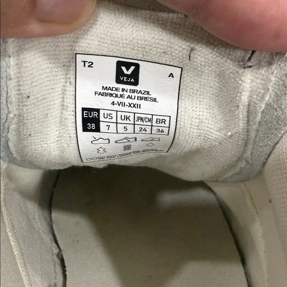 VEJA V-12 Leather Sneakers in White/Dune - Women’s Size 7 - Picture 6 of 7